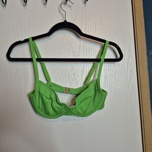 ☀️🌧Kulani Kinis Peppermint Ribbed Plunge Bikini Top swim